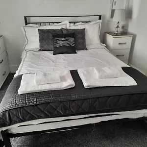 Lodge Phildene Suites, Blackpool