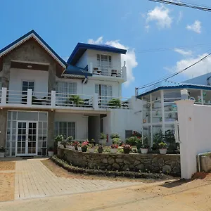Blue Meadows Nuwaraeliya Hotell Nuwara Eliya