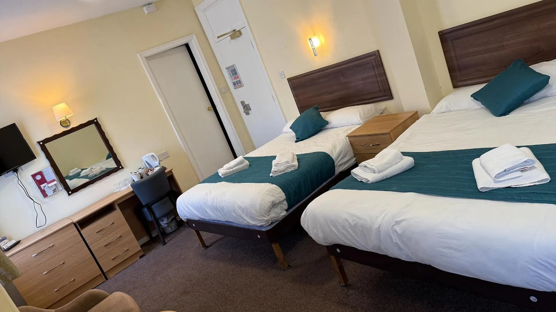 ***  The Savoy Hotel (Adults Only) Blackpool United Kingdom